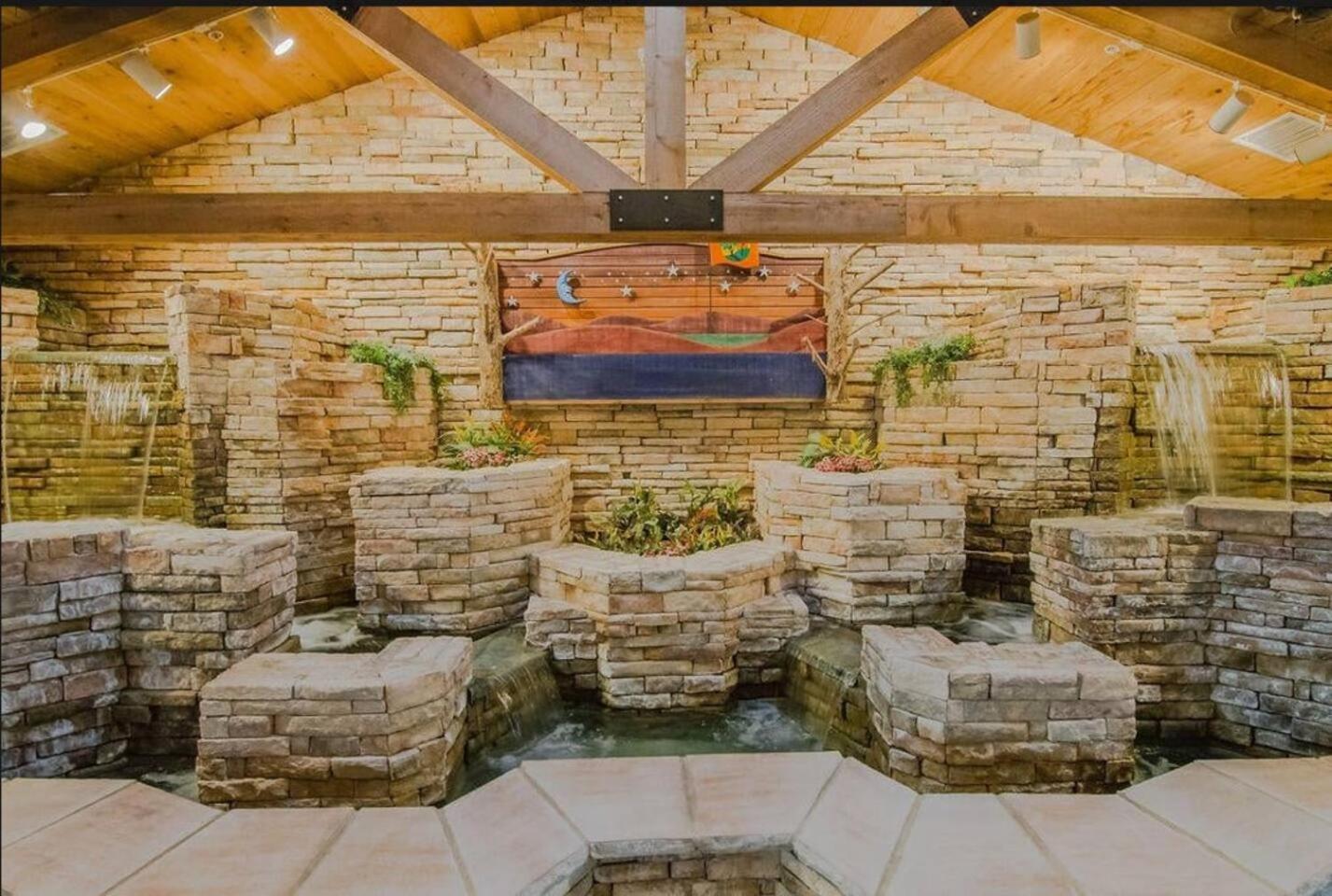Retreat @ The Hills W/ Pets And Game Room Branson Exteriör bild